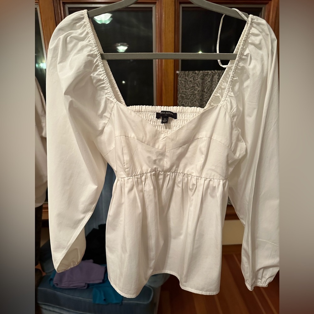 Banana Republic White Puff Sleeve Top